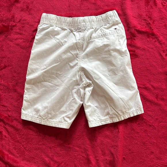 Tommy Hilfiger Boys White Shorts Size M (10-12) - Picture 9 of 9